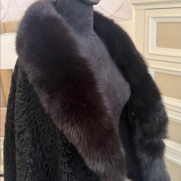 Fox fur trimmed cape large - Picture 8 of 11